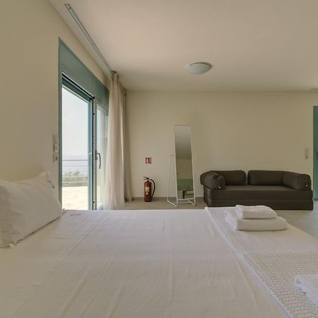 Ouzo Panoramic Houses 2, With Private Pool Plomari Exterior photo